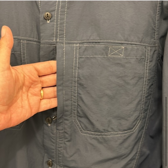KUHL Invoke Navy Button Up Vented Shirt | M - Picture 5 of 9